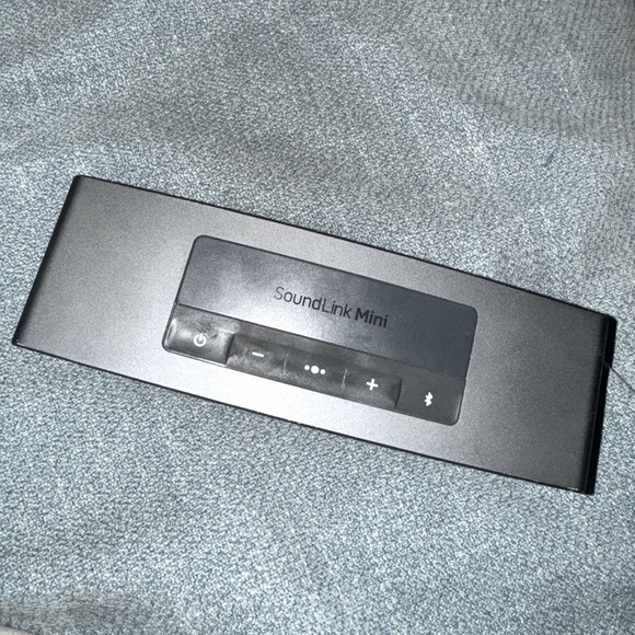Bose soundlink mini speaker - Picture 2 of 3